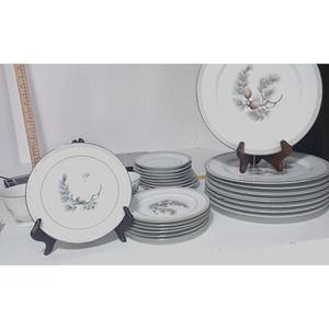 Vintage Kent China “Silver Pine“ 27-piece set plates and tea cups